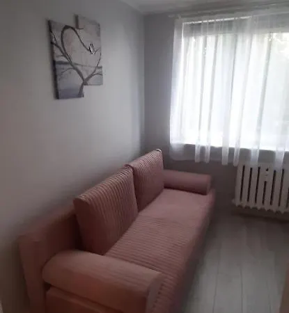 Przy Promenadzie Usteckiej *